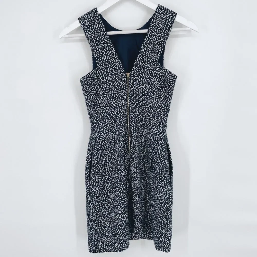 H&M Printed Career Mini Dress with Exposed Zipper - Picture 2 of 5